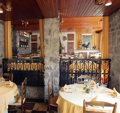De L'abbaye Hotel 3*