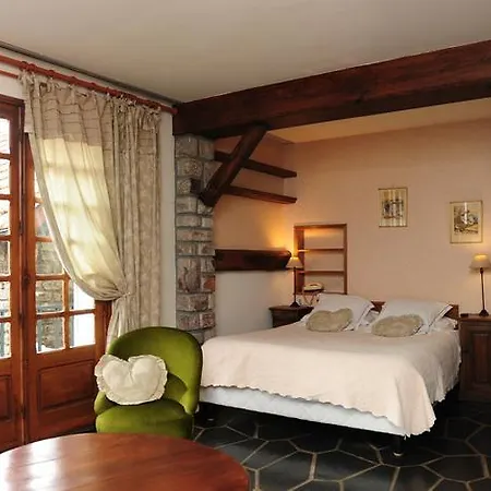 De L'abbaye Hotel Signy-lʼAbbaye